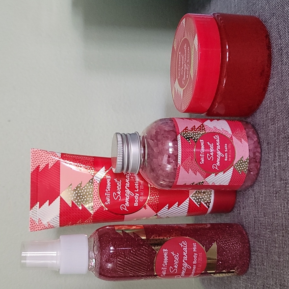 Sweet and shimmer products (sweet pomegranate)